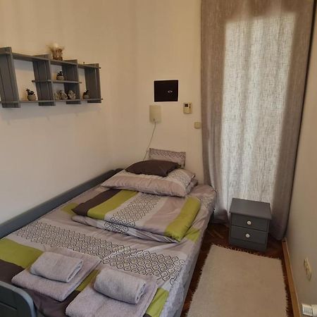 Ri-Jo Apartman Mohács Eksteriør billede