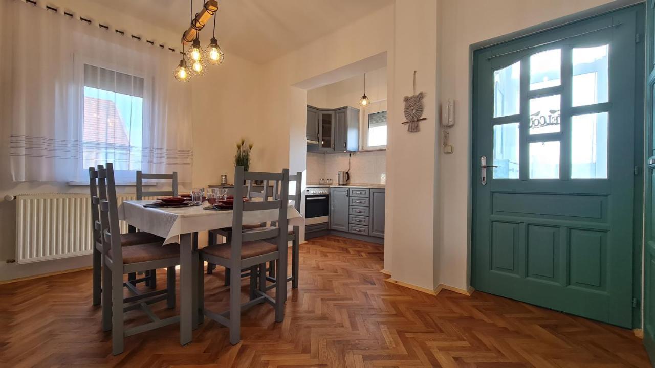 Ri-Jo Apartman Mohács Eksteriør billede